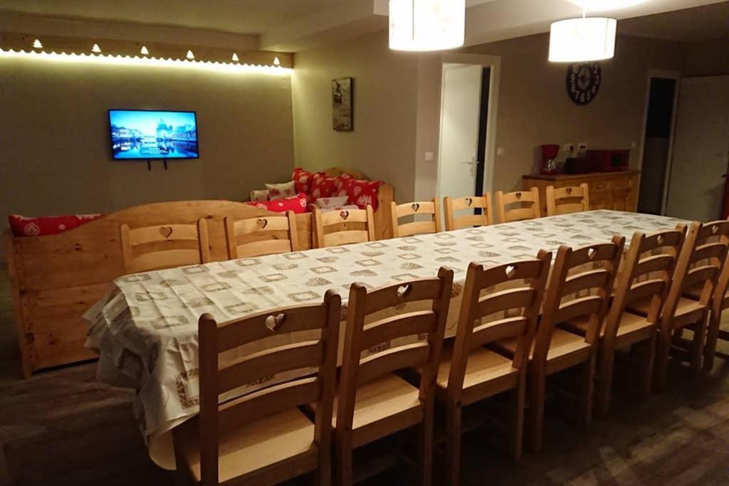 Le Gite Des 3 Vallees Villa Luz-Saint-Sauveur Bagian luar foto